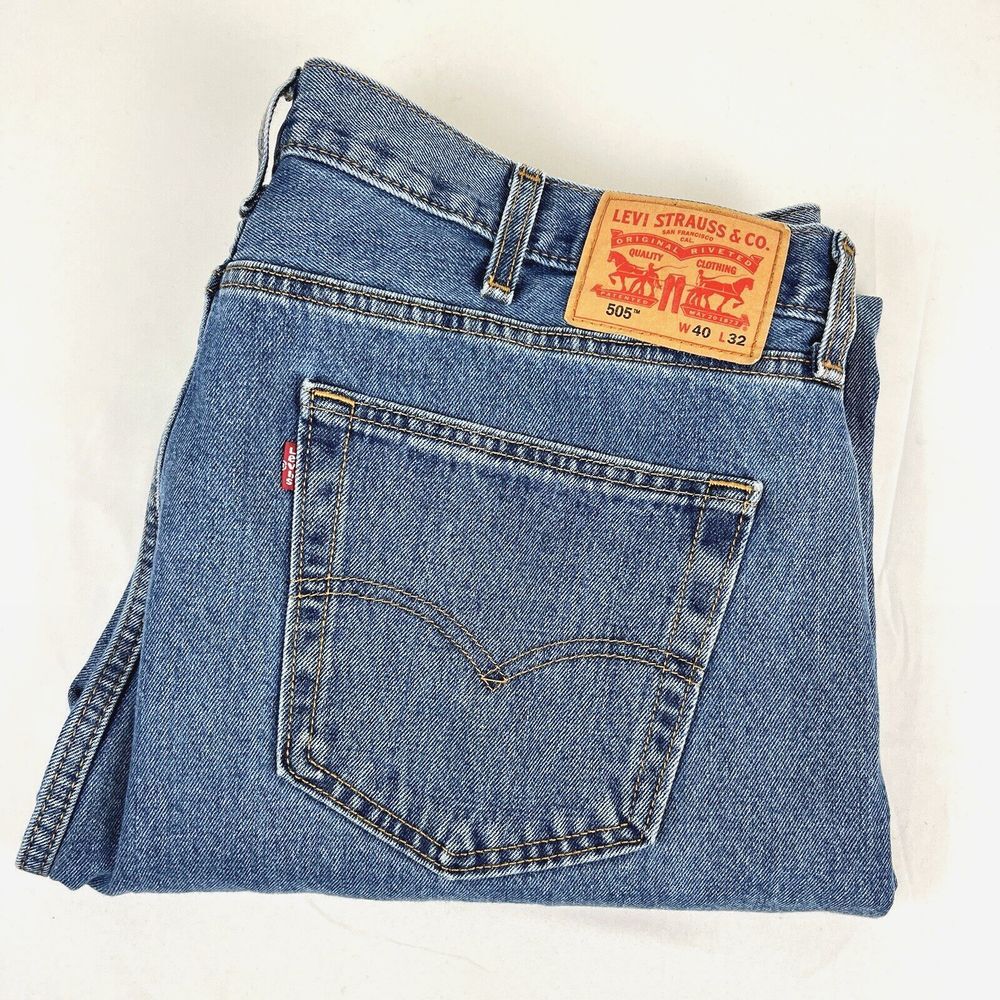 Levi's 505 Denim Jeans Regular Fit Medium‎ Wash Straight Leg Mens 40x32